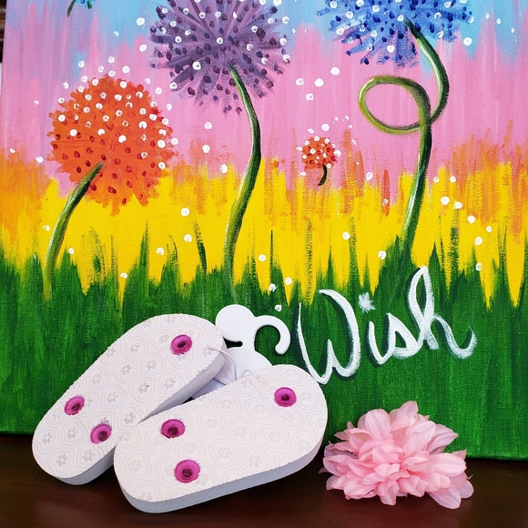 NWT Children's Place flip-flops - Picture 3 of 4